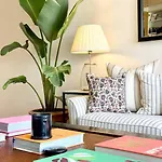 Park Club Apartment *